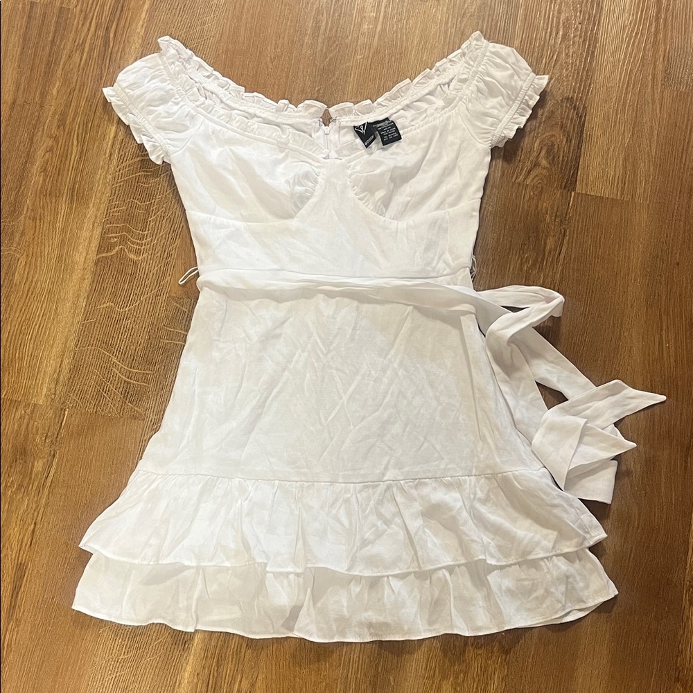 Windsor White Ruffled Top